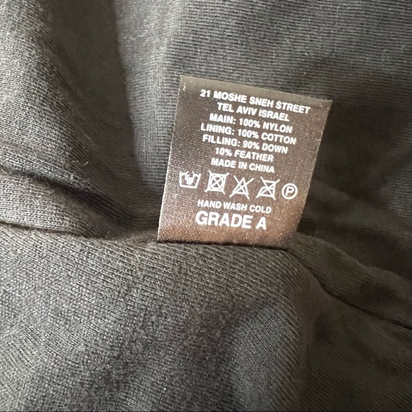 New Nununu Fancy Star Down Coat 10-11 Y Black - Picture 8 of 12